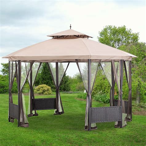 This canopy will provide UPF 50 protection from the suns. . Garden winds